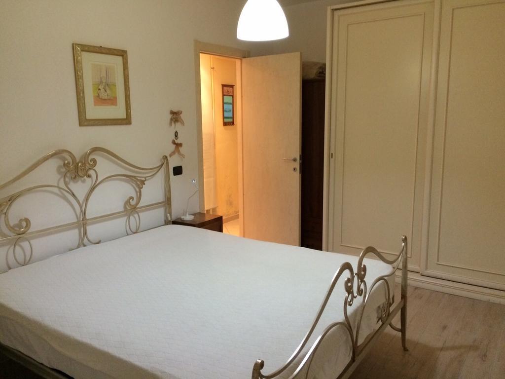 Apartment Largo del Teatro Porto San Giorgio Habitación foto
