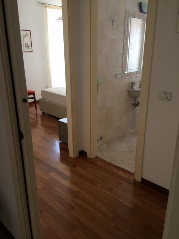 Apartment Largo del Teatro Porto San Giorgio Habitación foto