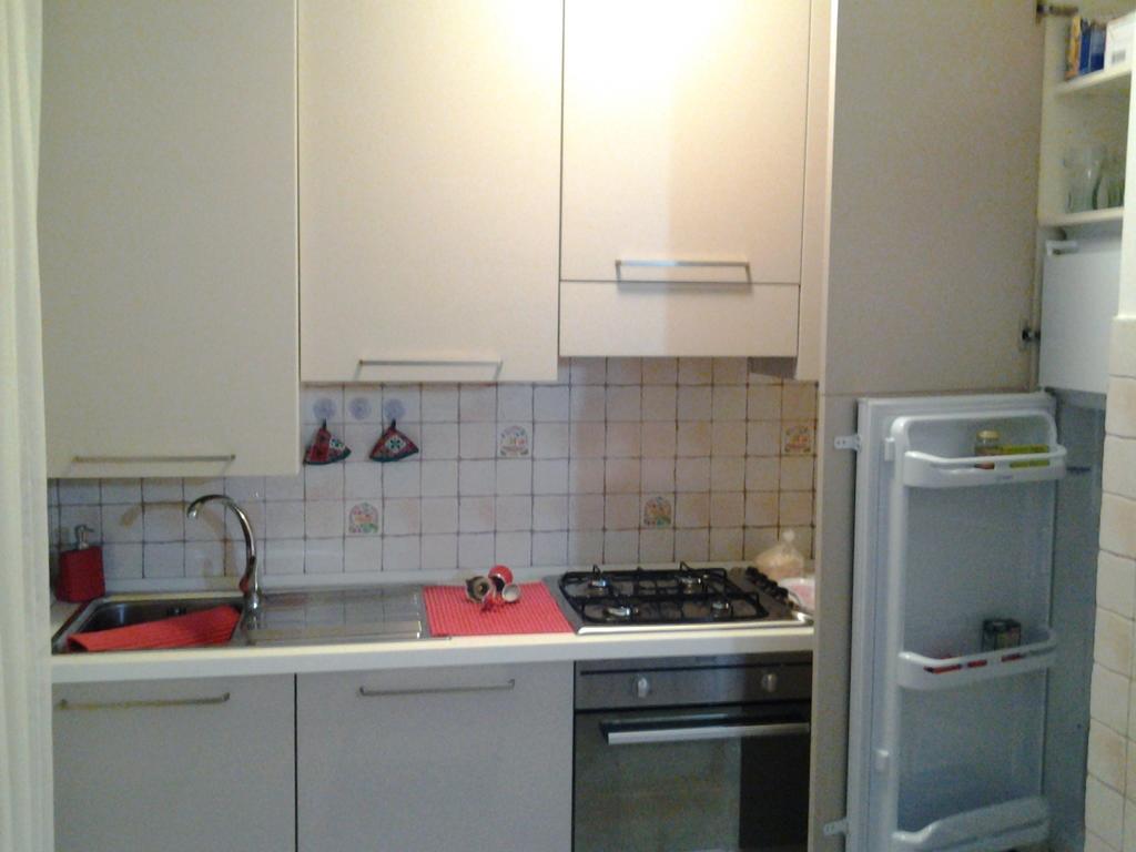 Apartment Largo del Teatro Porto San Giorgio Habitación foto